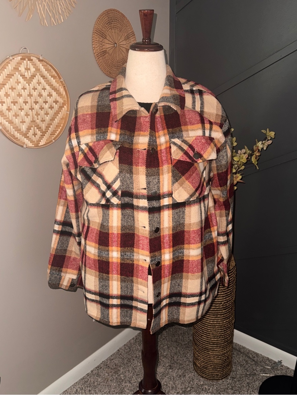Boutique Plaid Shacket Jacket Cream & Burgundy cozy plaid trendy fall layer - Picture 1 of 8